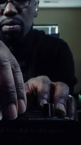 Today’s vibe. I’ve been playing around with this SP404 and also figuring  out some ways to make reels with Adobe Express. Having fun. #lofihiphop  #breakfastbeats #creativity #inspiration