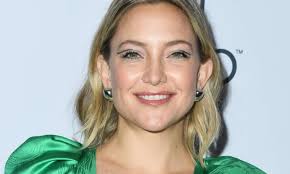Actress kate hudson took to instagram friday (april 6) to post an adorable video announcing that she is pregnant with a baby girl. Know About Kate Hudson Net Worth And Age