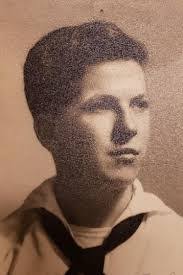 Clinton Hunt's Instagram, Twitter & Facebook