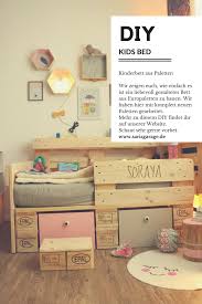 Hochbett selber bauen ist nicht schwer! á… Palettenbett Fur Kinder Kinderbett Aus Europaletten Diy Anleitung Kinderbett Europaletten Bett Kinder Bett