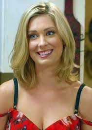 Heidi Mcauliffe's Instagram, Twitter & Facebook