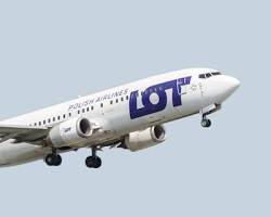 Business center in LOT Polish Airlines EWR Terminal