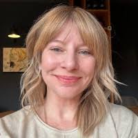 1200+ "Hankó" profiles