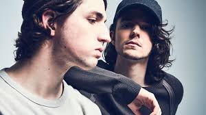Encore (shelter edit) — porter robinson & madeon. Porter Robinson Drops Live Edit Of Madeon Collab Shelter At Something Wonderful Festival Watch Djmag Com