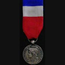 Check spelling or type a new query. France Medaille D Honneur Du Travail En Argent 1963 Ma Collection Pas Chere