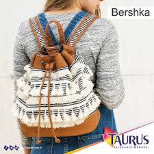 Kombinlerinizi Bershka Ile Tamamlayin Tarz Yaratmanin Tanimi Siz Olun Taurusavm Bershka Bere Kina Ayi