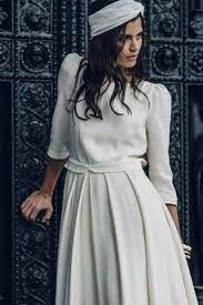 Les Plus Belles Robes De Mariee Pour Un Mariage En Hiver Robe De Mariee Mariage En Hiver Robe Mariage Hiver