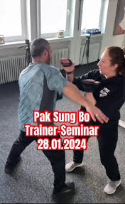 Jeden letzten Sonntag im Monat findet der Pak Sung Bo Trainer-Seminar  statt. Ein sensationeller Trainer-Seminar. Verdammt lehrreich und hat  richtig Spaß gemacht ☺️🫶🤜🏼🫷🏼 Goo, gooo —> Pak Sung Bo ...