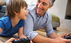 Para obtener consejos e información sobre juegos por edades, lee nuestros artículos sobre 5 Juegos De Wii Para Disfrutar En Familia Common Sense Media