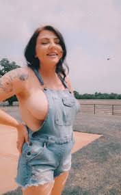 I Hope You Can Feel the Sunshine Today ft. Coywilder by Coy Wilder: Big  Natural Tits, Solo, Nude Porn | Faphouse