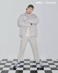 Endorsed by 2 popular idol group, super junior and aoa. L2obrxijumkpzm