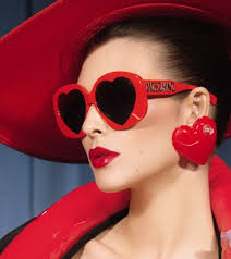 Moschino Donna campagna primavera estate 2023