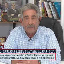 Revilla desmiente al rey emérito sobre la Transición: "El pueblo español  fue el auténtico protagonista de ese cambio"