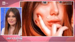 Così jasmine carrisi ha deciso di prendersi sulle spalle il mondo e comandarlo solo come lei sa fare. Jasmine Carrisi Dicono Che Sono Rifatta Si Sentono Inferiori
