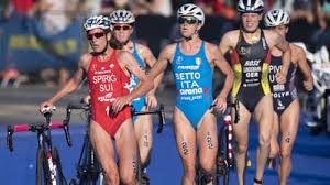 Taking gold in a tight race at london 2012 and silver at rio 2016, she is a member of the swiss national team and a four times olympian. Die Triathletin Nicola Spirig Macht Weiter Bis Tokio Ihr Coach Spricht Gar Vom Olympiasieg Nzz