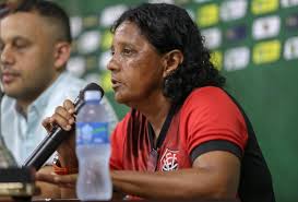Trajetória da seleção brasileira de handebol adulta. Acordo Com Dilma Mendes Mantem A Treinadora A Frente Da Selecao Feminina Por Mais Uma Temporada Futebol 7 Brasil