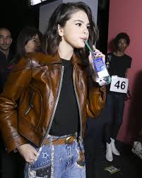 Pin By Shouq On Selena Selena Gomez Selena Selena Gomez Coach