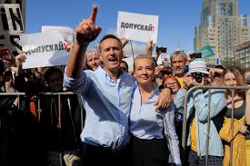 Russischer rechtsanwalt, oppositioneller dissident und demokratischer. Aleksei Navalny Putin Foe Is Hospitalized After Allergic Reaction In Russian Jail The New York Times