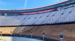 Continue to take steps to create the most dynamic schedule possible for our fans, said. Race Day Guide To Food City Dirt Race At Bristol Nascar