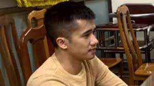 Mua bé gái 13 tuổi với giá 2 triệu đồng về làm phục vụ quán karaoke