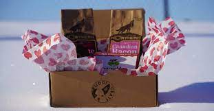 Find dogs and puppies locally for sale or adoption in canada : The Best Dog Subscription Boxes In Canada 2021 Pawzy