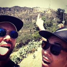 Robert Thach (@robertthach)