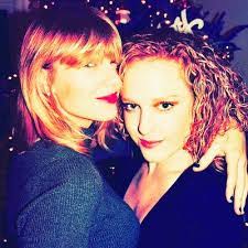 Abigail Anderson's Instagram, Twitter & Facebook