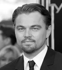 The hair look could be seen that hair was parted. Male Hairstyles Of The 1920s