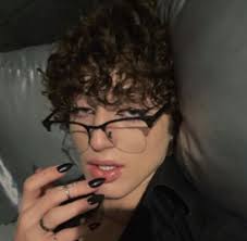 LABYRINTH ;billie eilish