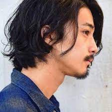 Textured crops tanpa fringe, spiky looks, fade hairstyle merupakan beberapa gaya yang paling popular untuk tahun ini. Mtv House Gaya Rambut Panjang Khas Untuk Lelaki Facebook