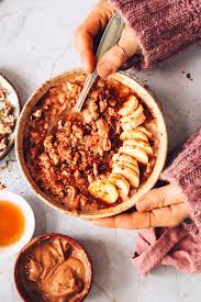 I've mentioned before that i'm not a huge breakfast person. Banana Bread Steel Cut Oats Minimalist Baker Recipes