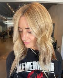 Ashlie Sharp (@sharp.ashlie_) • Instagram photos and videos