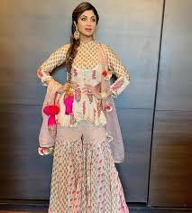Shilpa shetty is the sister of shamita shetty. Shilpa Shetty Kundra S Sister In Law Just Got Married And The Pictures Will Melt You Wedding Stories Wedding Blog