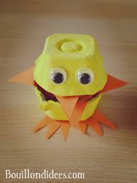 Belle idée pour recycler les boites à œufs en un beau bricolage. Diy Bricolage De Paques Nos Petits Poussins