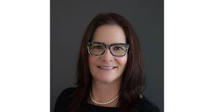 'Dirty John' first wife, Atlantan Tonia Bales recounts 'reign of terror' in  Audible podcast