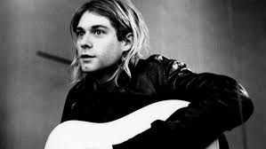 Here, we take a journey through cobain's life and his career with nirvana through the lens of his. Kurt Cobains Gitarre Geht An Den Ex Seiner Tochter
