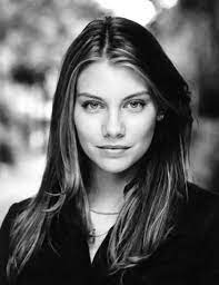 lauren cohan lauren cohan lauren cohen long hair styles
