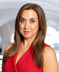 Mandy Whitlock's Instagram, Twitter & Facebook