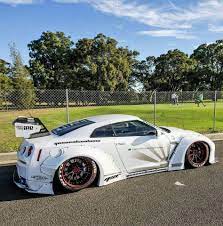 pin on supercars