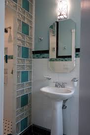 Whether you want inspiration for planning glass block shower wall or are building designer glass block shower wall from scratch, houzz has 271 pictures from the best designers, decorators, and architects in the country, including john lum architecture, inc. Multi Patterned Glass Block Shower Wall With Color In San Diego California Beach Style Bathroom San Diego By Innovate Building Solutions Houzz