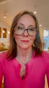 M E L I N D A M A T H I S H A R D I N 的Instagram photo • Mar 6, 2025 at  6:17 AM