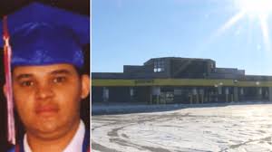 Shop worker fell into shelf gap