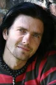 29. prosince 1978 slaví narozeniny