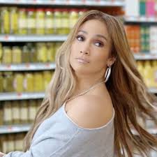 I dunno, but no sane human being would take part in that bullshit unless there was a good price paid for it. A Selfie De Corpo Inteiro De Jennifer Lopez Com 50 Anos Que Arrasa No Instagram O Jogo
