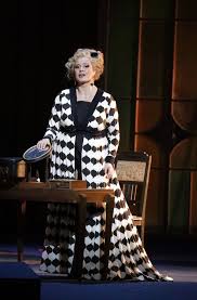 2,930 likes · 3 talking about this. Farbenfrohe Inszenierung Der Richard Strauss Oper Der Rosenkavalier An Der Staatsoper Unter Den Linden In Berlin Stuttgarter Zeitung