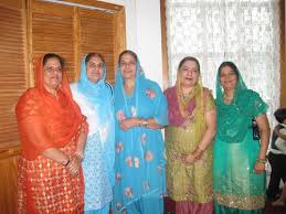 Salvar kameez and chunni over keski. Religion Tangles And Knots