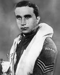 Czechoslovakia 88 airmen from Czechoslovakia participated in the Battle of  Britain. Following the German occupation, airmen made their way to Britain  and were an asset to the defence of this island. Czech