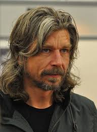 Great Literature is Right Wing