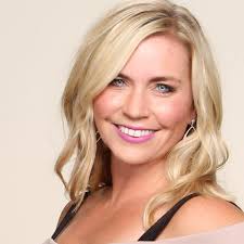 Jennifer Mcneil's Instagram, Twitter & Facebook