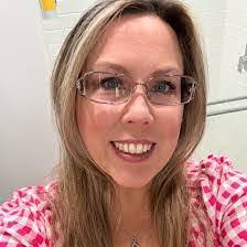 Diana Grider's Instagram, Twitter & Facebook